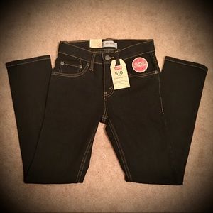 #31 Levi’s Women’s 510 Skinny Fit Stretch Jeans
